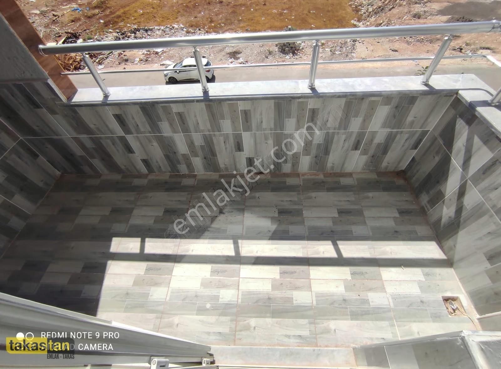 Alparslan 4+1 Antep Manzaralı Yerden Isıtma Katbahçesi Balkon - Görsel 25