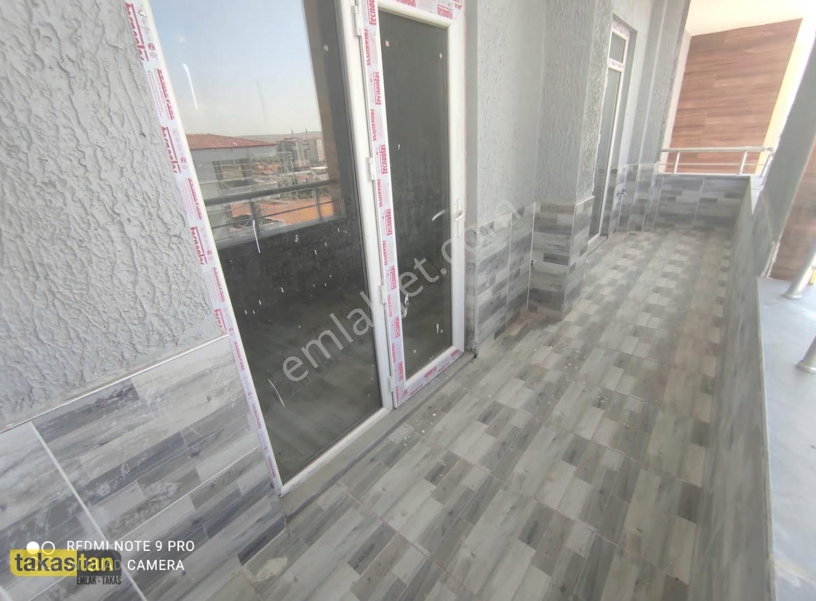 Alparslan 4+1 Antep Manzaralı Yerden Isıtma Katbahçesi Balkon - Görsel 9