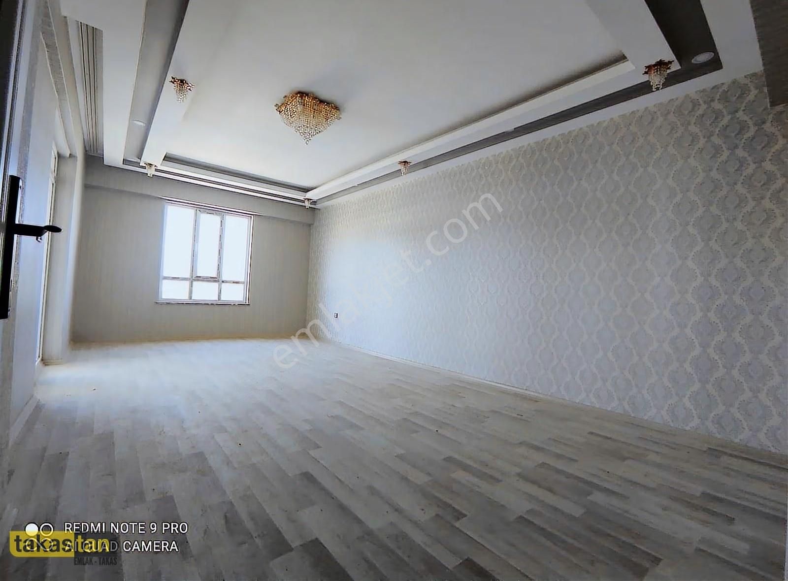 Alparslan 4+1 Antep Manzaralı Yerden Isıtma Katbahçesi Balkon