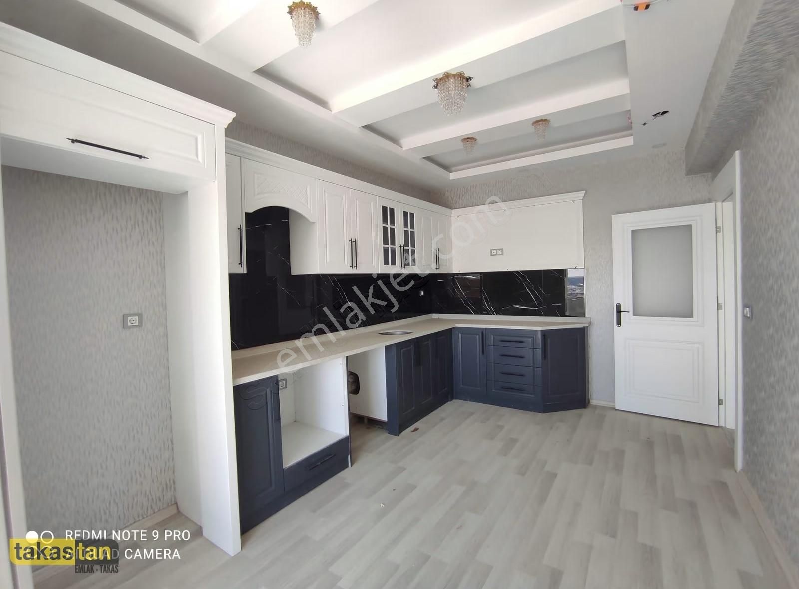 Alparslan 4+1 Antep Manzaralı Yerden Isıtma Katbahçesi Balkon - Görsel 19