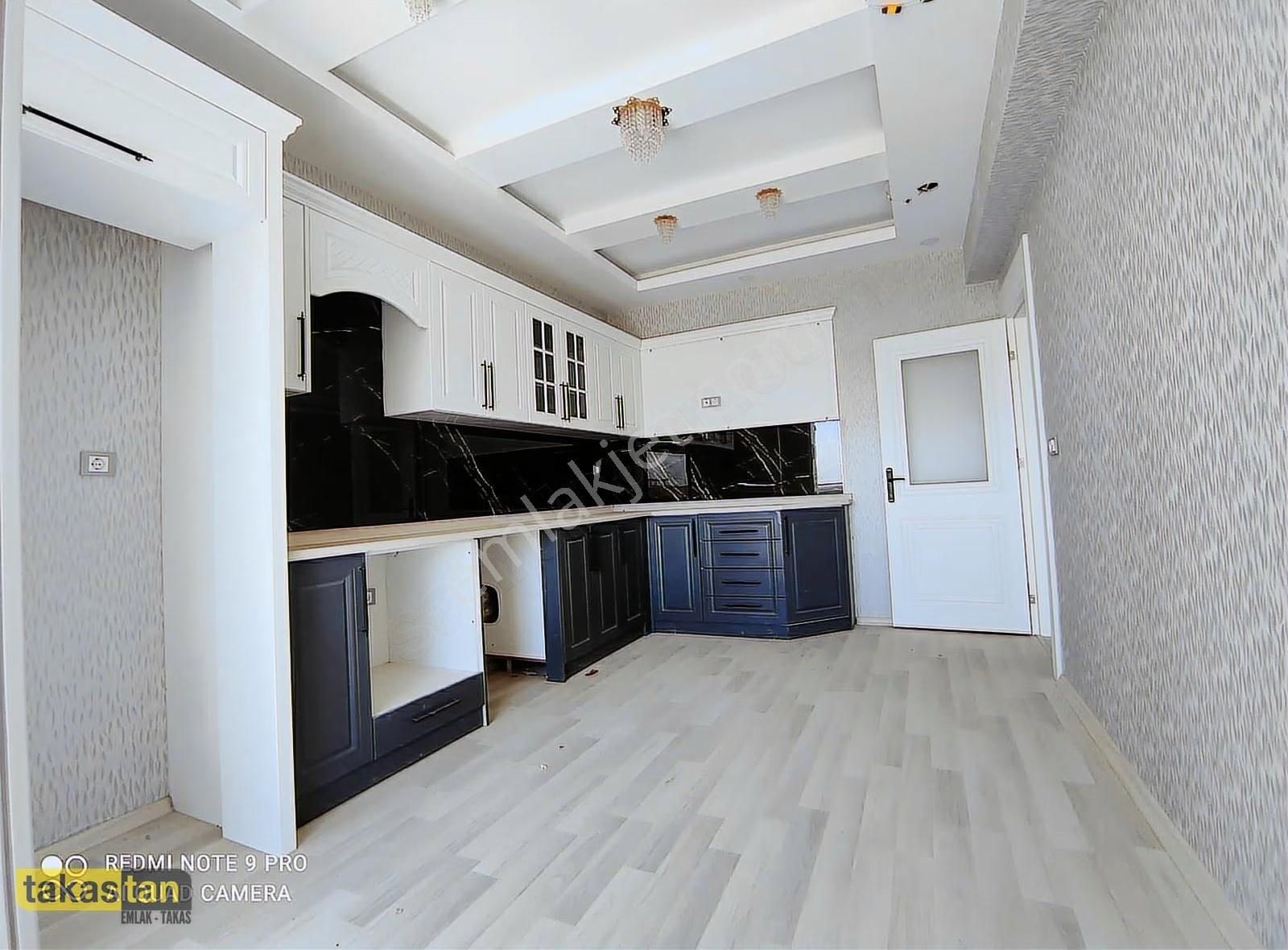 Alparslan 4+1 Antep Manzaralı Yerden Isıtma Katbahçesi Balkon - Görsel 6