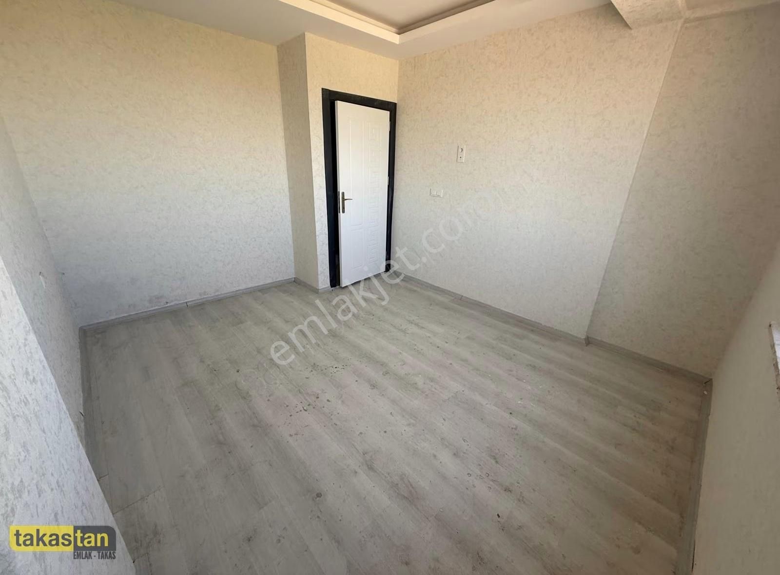 Beykent 1. Etap Uzayçatı Pazaryeri Civarı Arakat Orman Manzaralı - Görsel 8