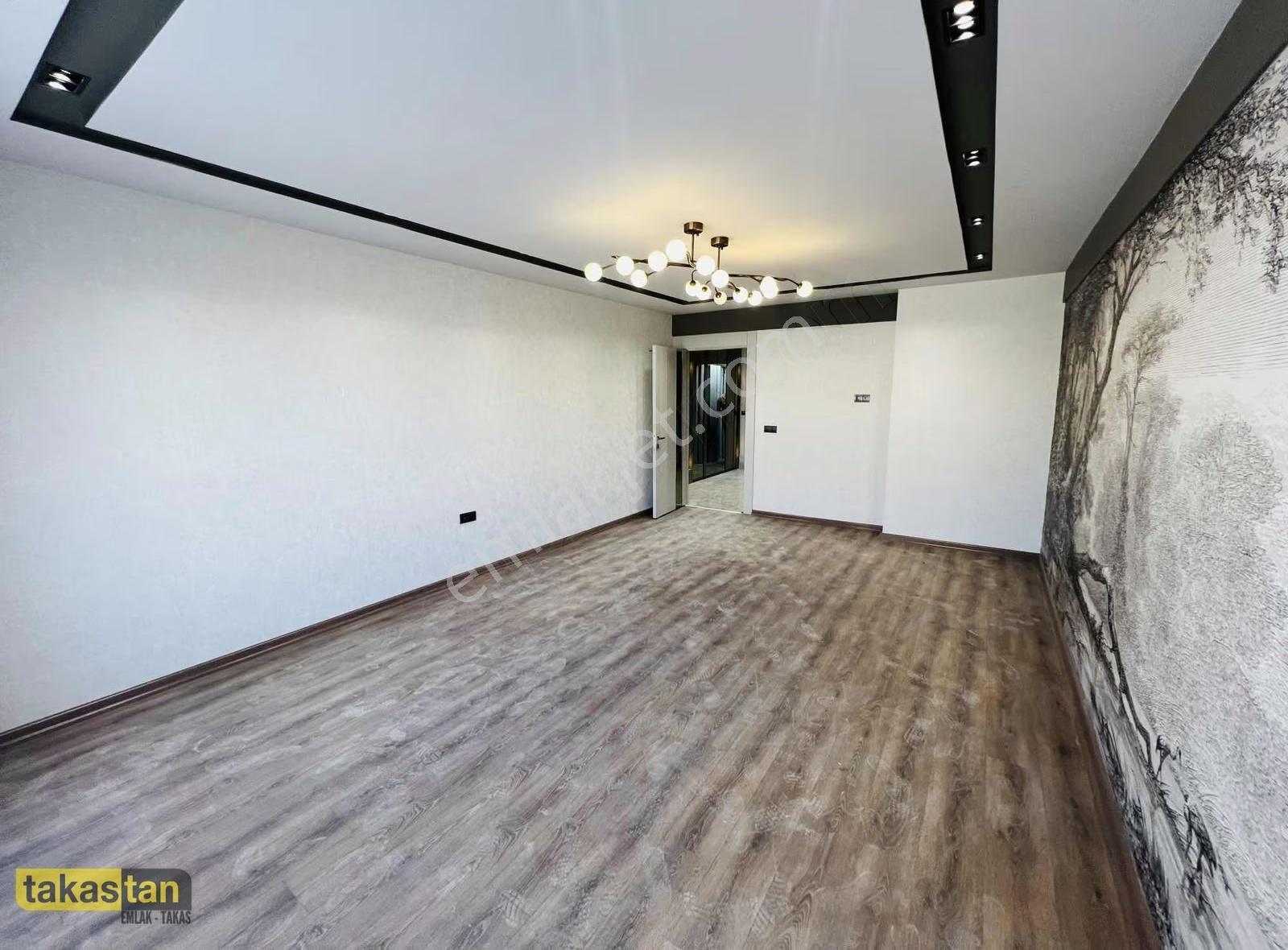 Bölgenin İncisi Göz Alıcı Tasarımıyla Satılık Ultra Lux 3.5+1 - Görsel 5