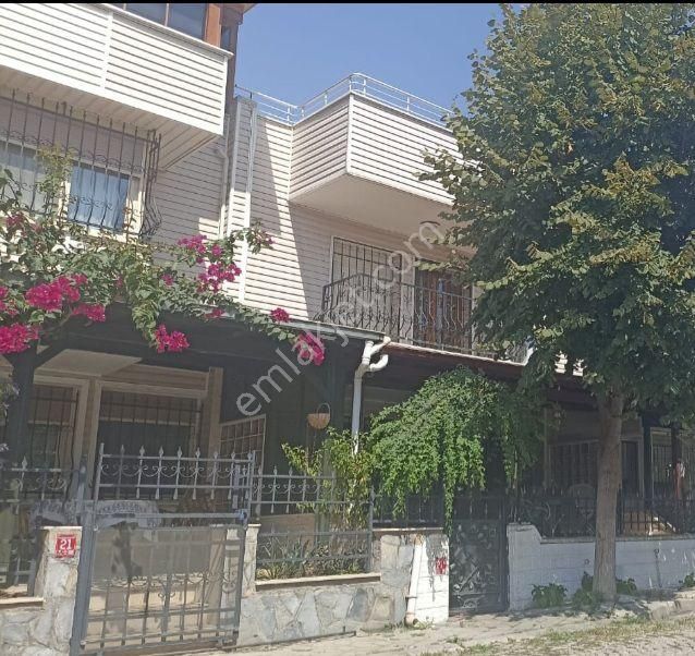 Güre Melek Hanım Muhteşem Tripleks