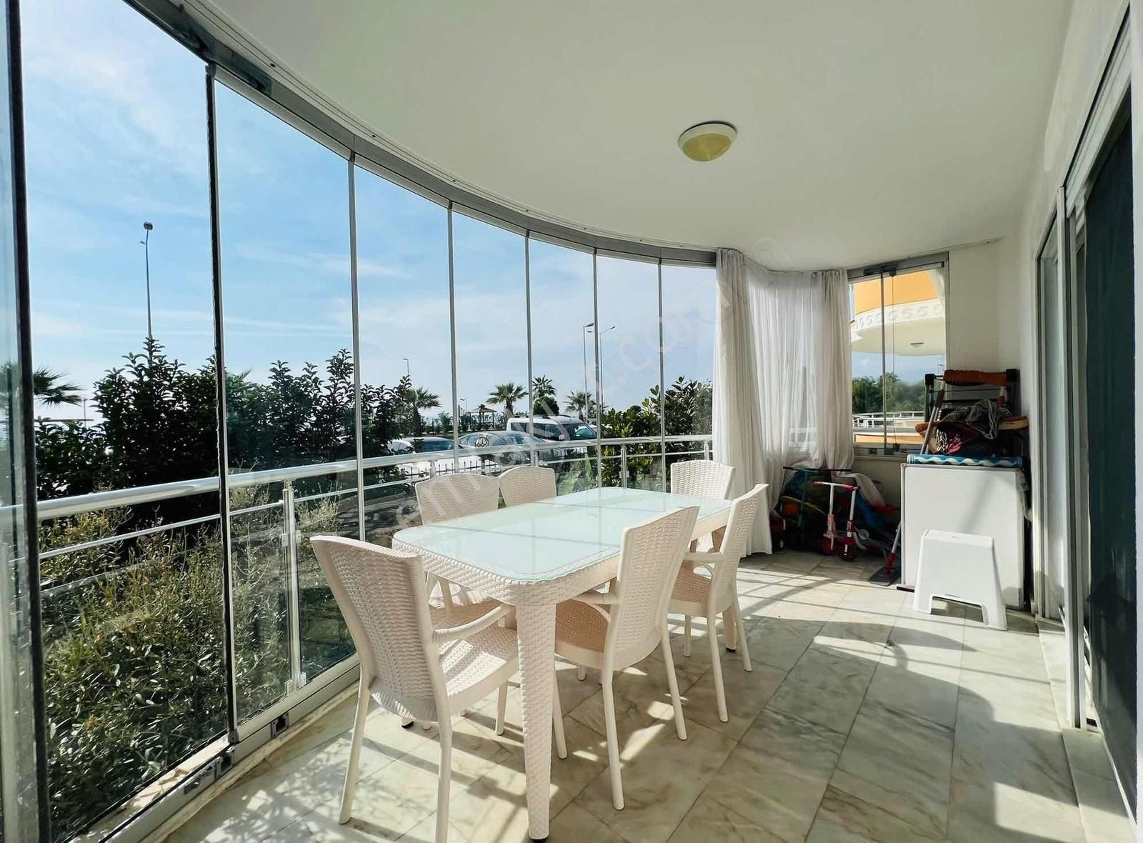 Mahmutlarda Denize Sıfır 2+1 Eşyalı Daire - Görsel 3