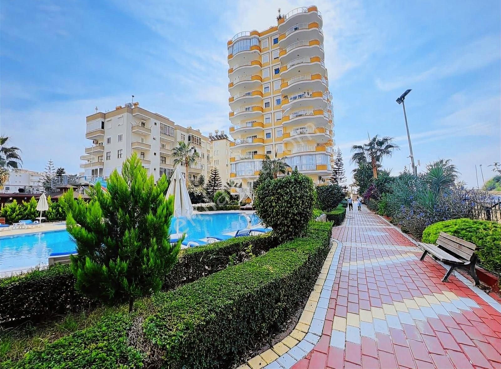 Mahmutlarda Denize Sıfır 2+1 Eşyalı Daire - Görsel 2