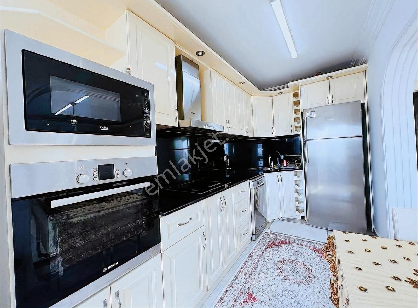 Mahmutlarda Denize Sıfır 2+1 Eşyalı Daire - Görsel 10