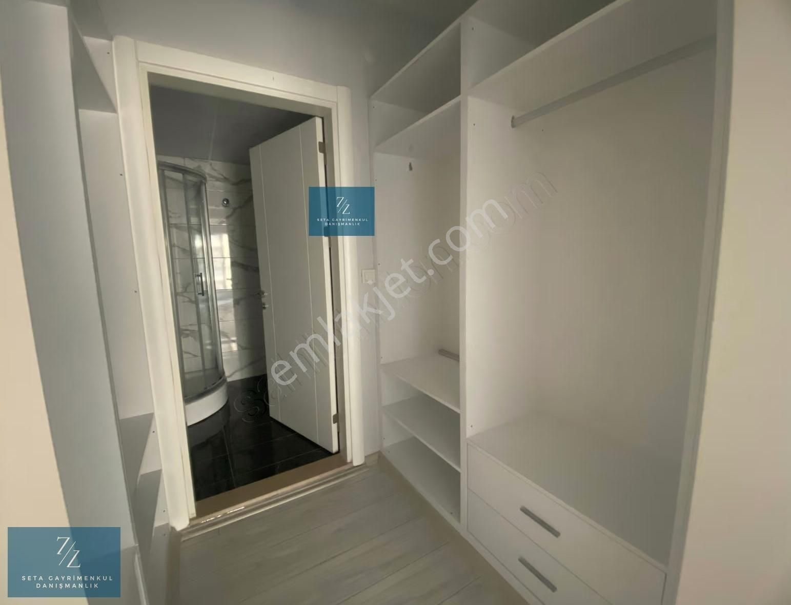 Seta Gayrimenkul | Noralife Sitesi Satılık 4+1 Rezidans - Görsel 2