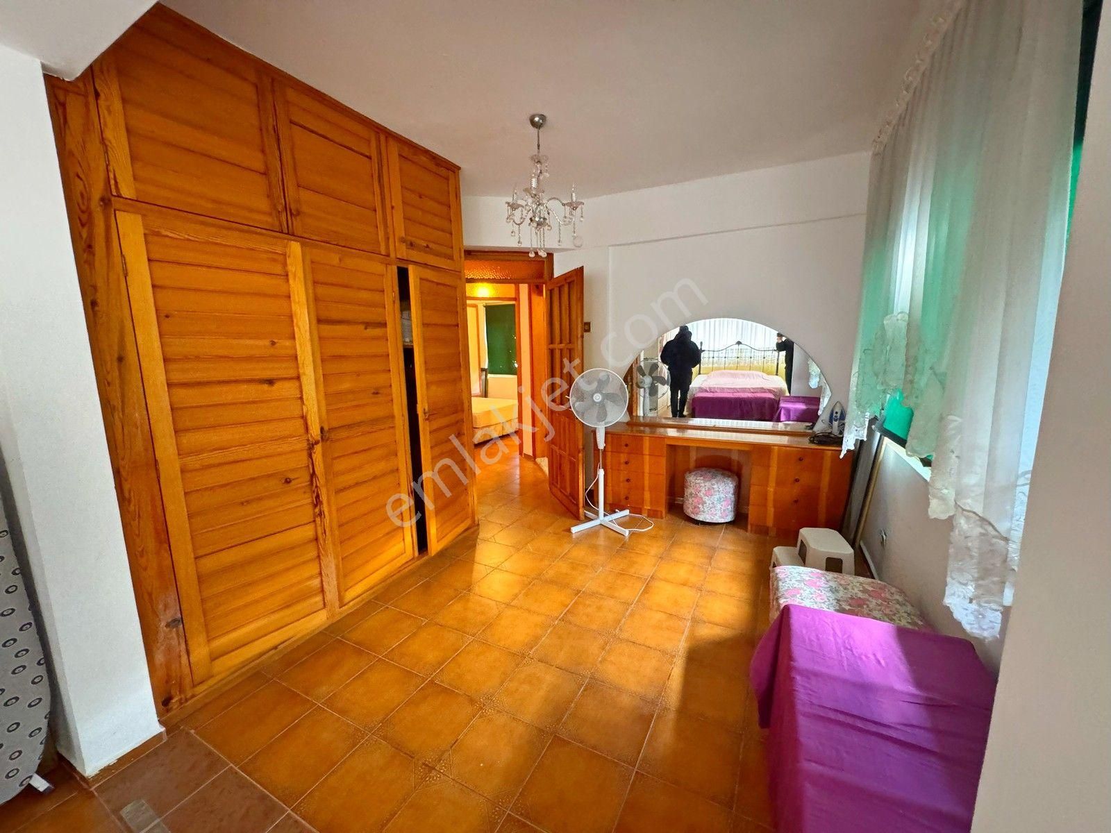 Kuşadası Davutlarda Denize 70 Metre 3+1 Bahçeli Yazlık - Görsel 22