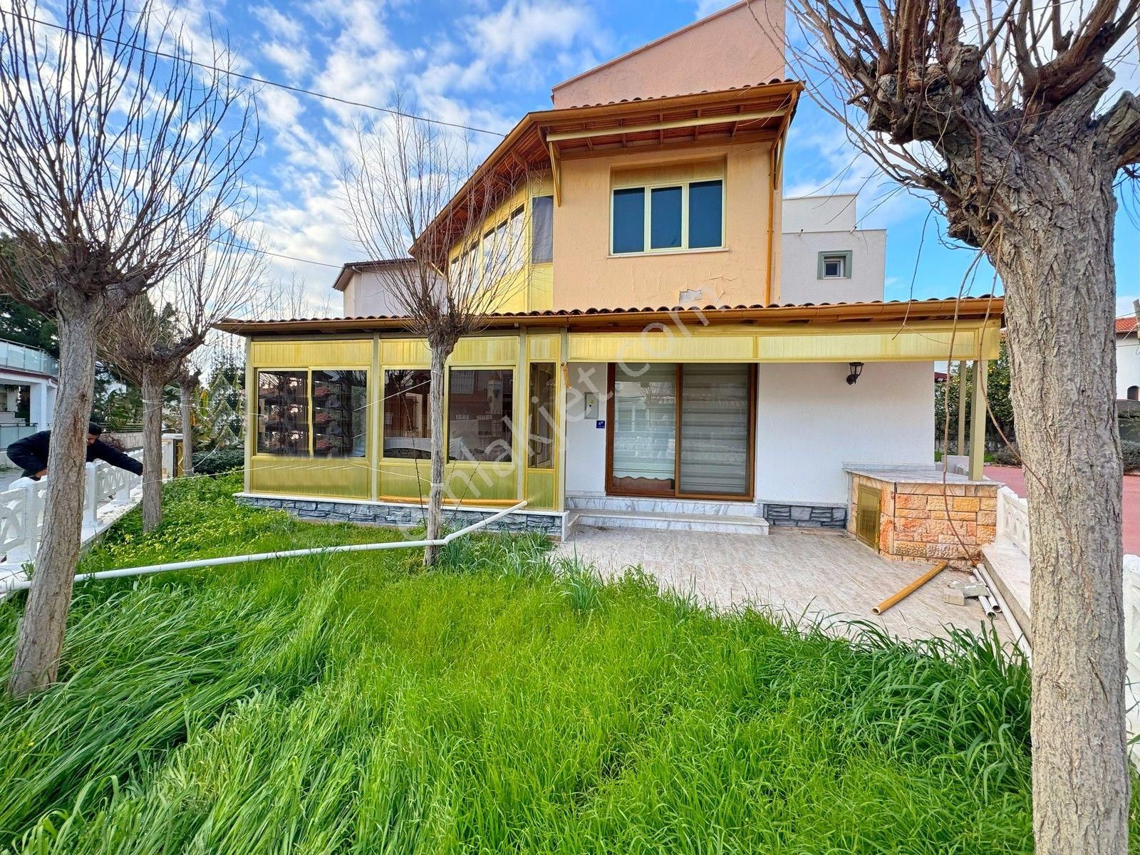 Kuşadası Davutlarda Denize 70 Metre 3+1 Bahçeli Yazlık - Görsel 9