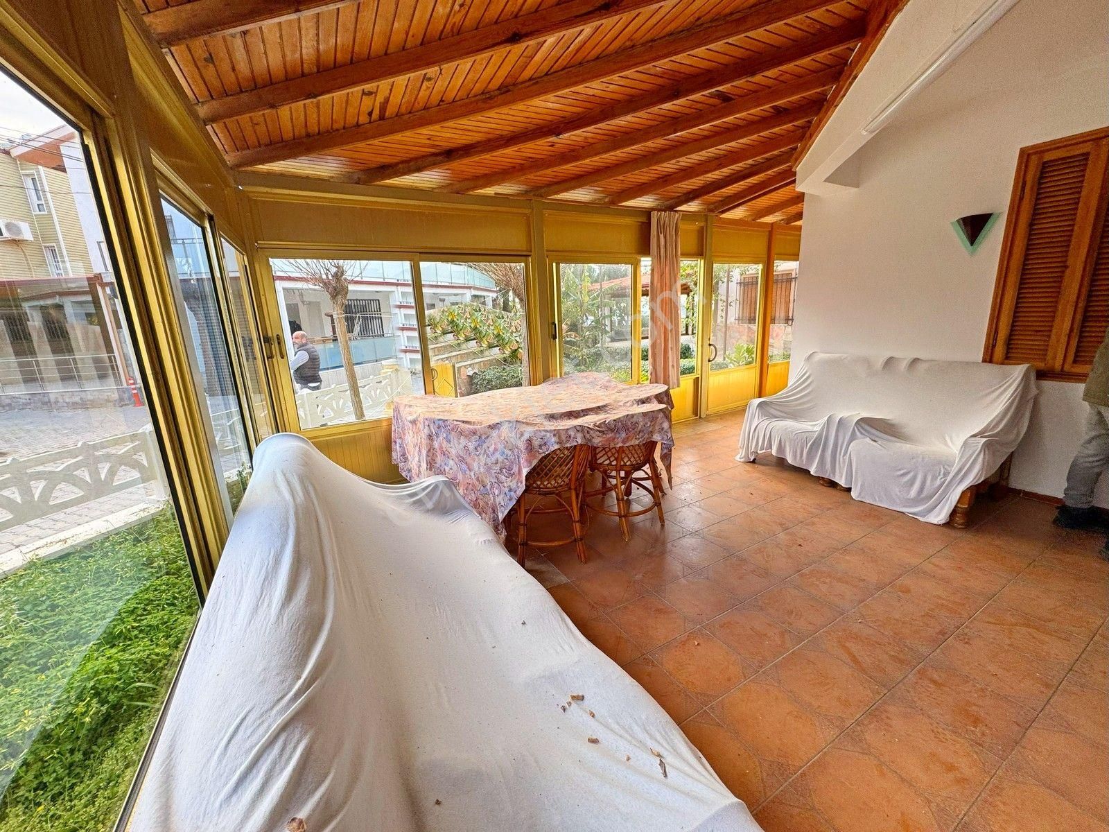 Kuşadası Davutlarda Denize 70 Metre 3+1 Bahçeli Yazlık - Görsel 12