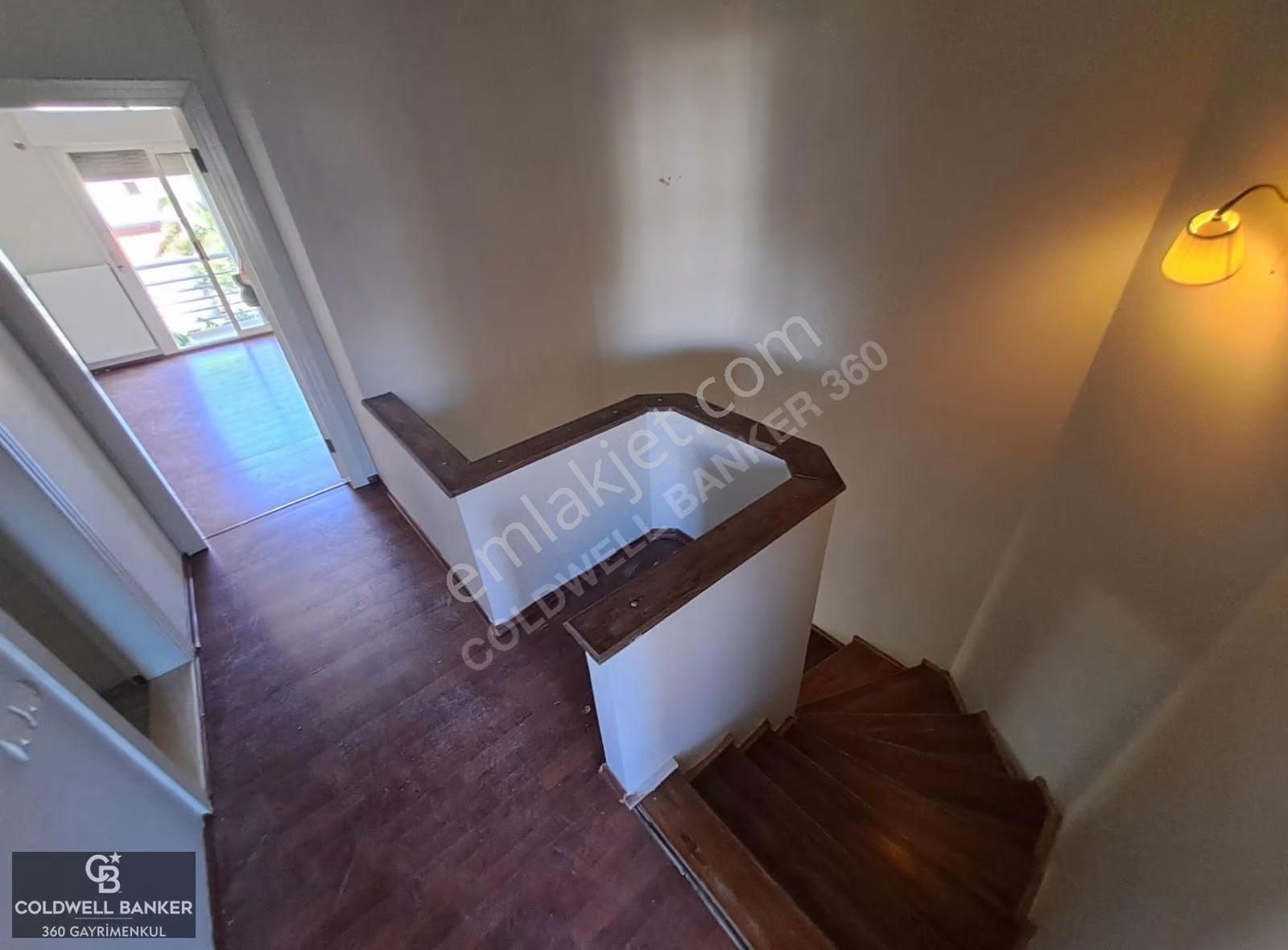 Çeşme Altınyunus Denize 400 M Yüzme Havuzlu Sitede Satılık Villa - Görsel 12