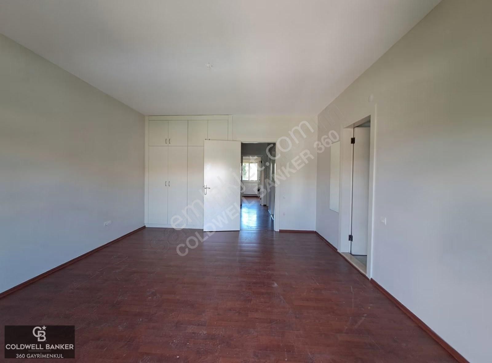 Çeşme Altınyunus Denize 400 M Yüzme Havuzlu Sitede Satılık Villa - Görsel 7