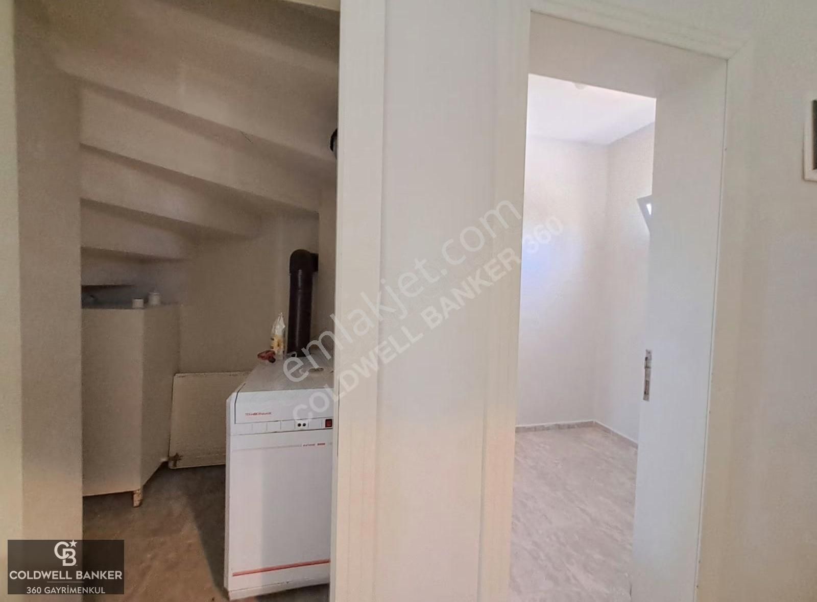 Çeşme Altınyunus Denize 400 M Yüzme Havuzlu Sitede Satılık Villa - Görsel 16