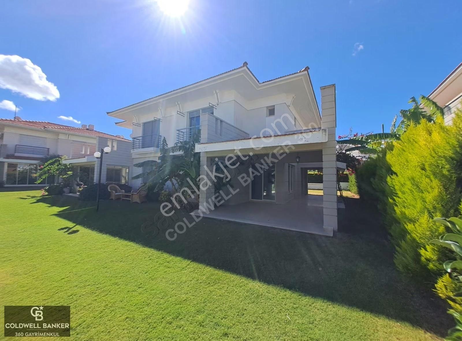 Çeşme Altınyunus Denize 400 M Yüzme Havuzlu Sitede Satılık Villa - Görsel 21