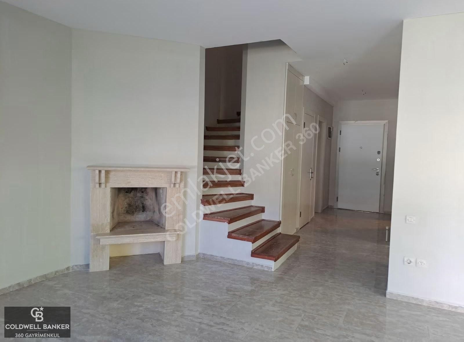 Çeşme Altınyunus Denize 400 M Yüzme Havuzlu Sitede Satılık Villa - Görsel 28