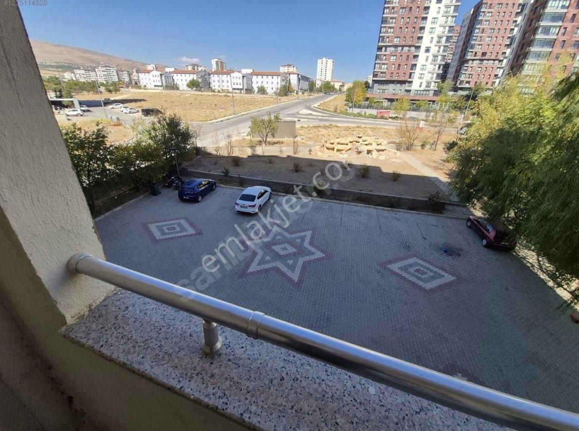 Niğde Merkez Boryolu Gökkuşağı Sitesi Ruhsatlı Satılık Daire - Görsel 9