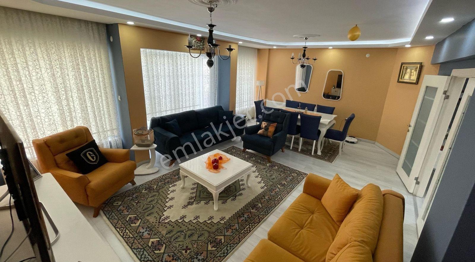 Akyurtta İçi Ful+ful Yapılı Özel Mimarili Geniş 5+1 Villa !!!!!! - Görsel 6