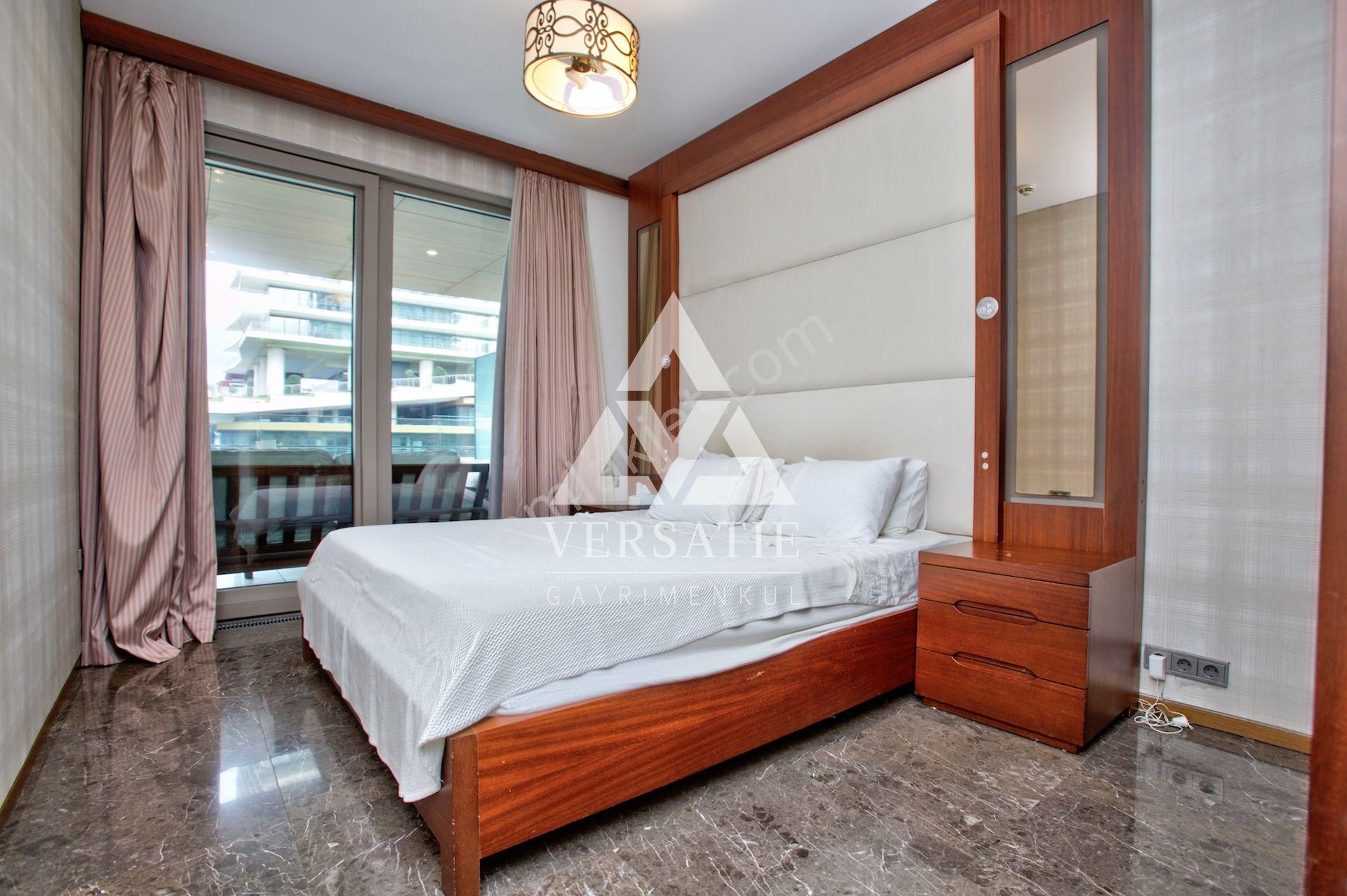 Zorlu Center'da Satılık 179 M2 Balkonlu 2+1 Fırsat Daire - Görsel 16