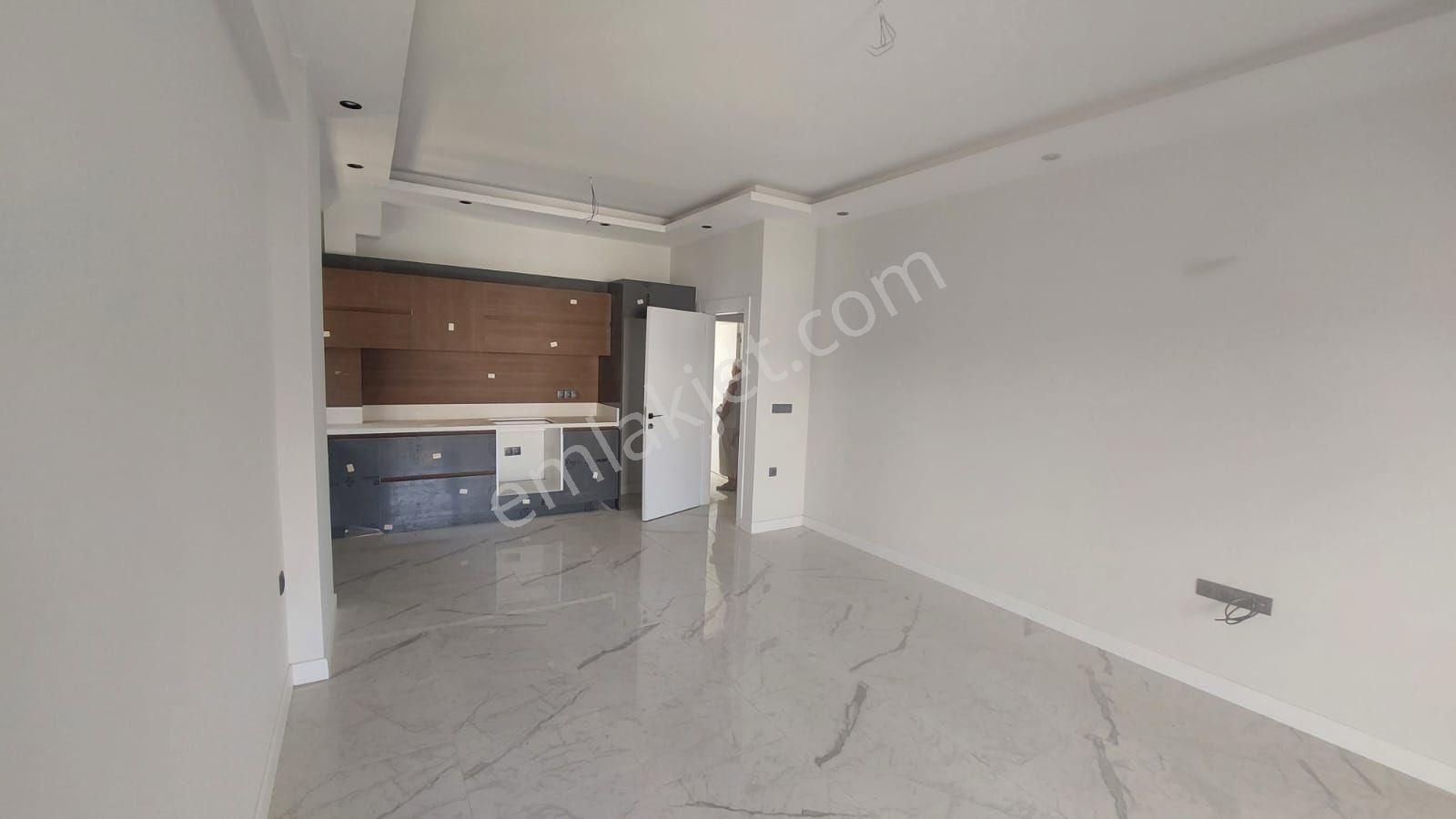 Kuşadası Değirmenderede Havuzlu Sitede Yerden Isıtmalı Sıfır Lüx 1+1 Muhteşem Daire - Görsel 5