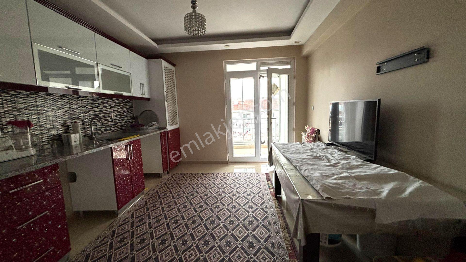 Recep Ümit Emlak'tan Emek Mahallesinde Ertaş Caddesine Çok Yakın Lokasyonda 2+1satılık Daire Fç14 - Görsel 4