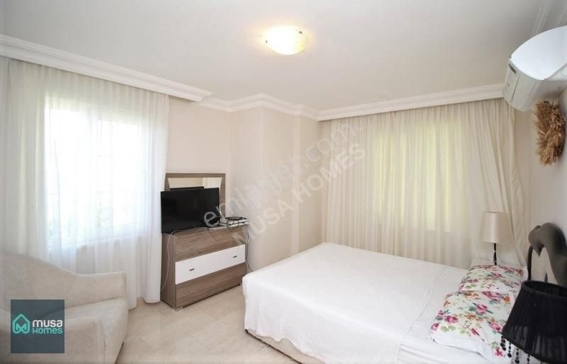 Alanya Tepe Mah. 4+1 Müstakil Villa Deniz Doğa Şehir Kale Manzar - Görsel 10