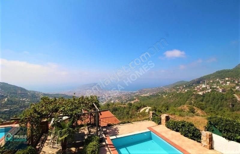 Alanya Tepe Mah. 4+1 Müstakil Villa Deniz Doğa Şehir Kale Manzar - Görsel 11
