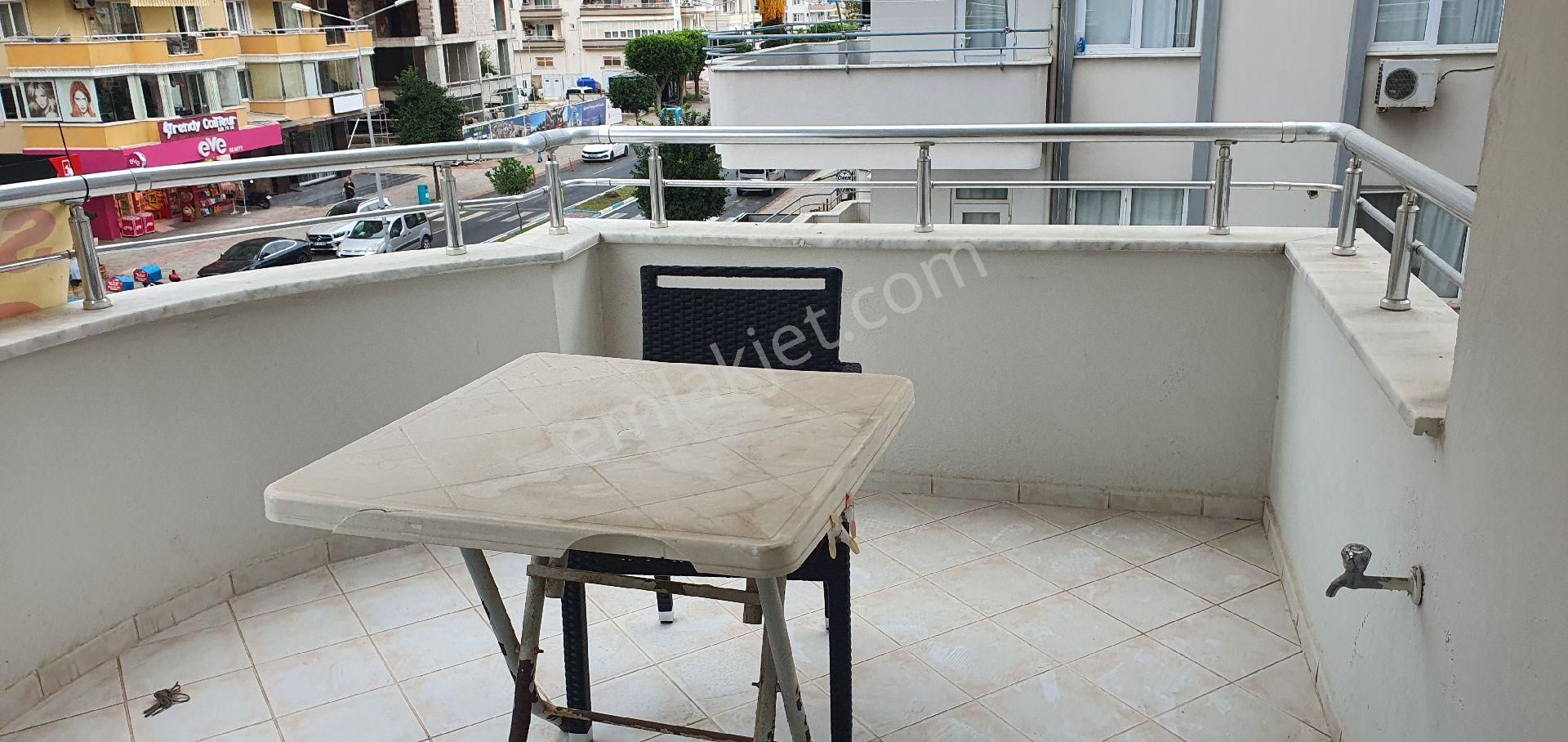 Alanya Mahmutlar Barbaros Cad. Belediye Yakını 2+1 Mobilyalı Kaliteli Daire - Görsel 16