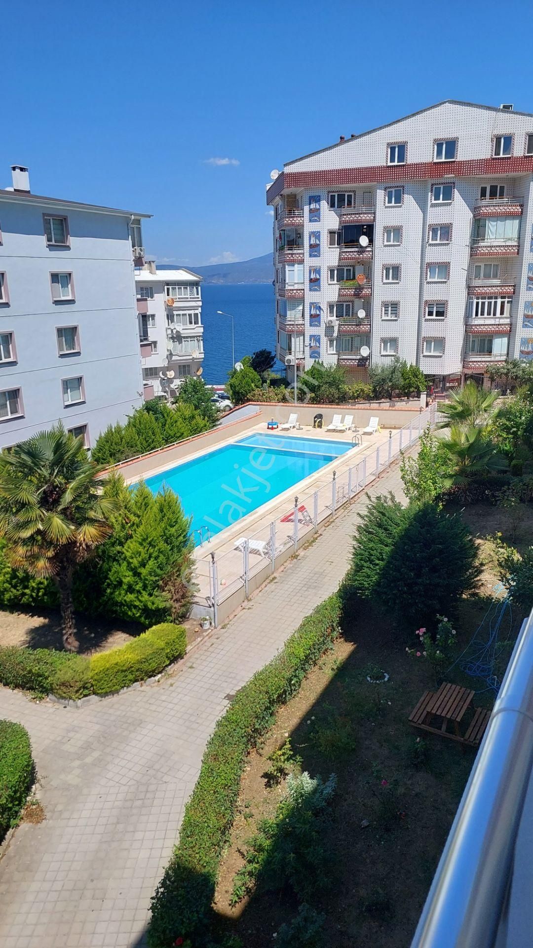 Suzan Emlaktan Guzelyalı Burgaz Mah Denız Man 3+1 Genış Temız Siteiçi Daire - Görsel 13