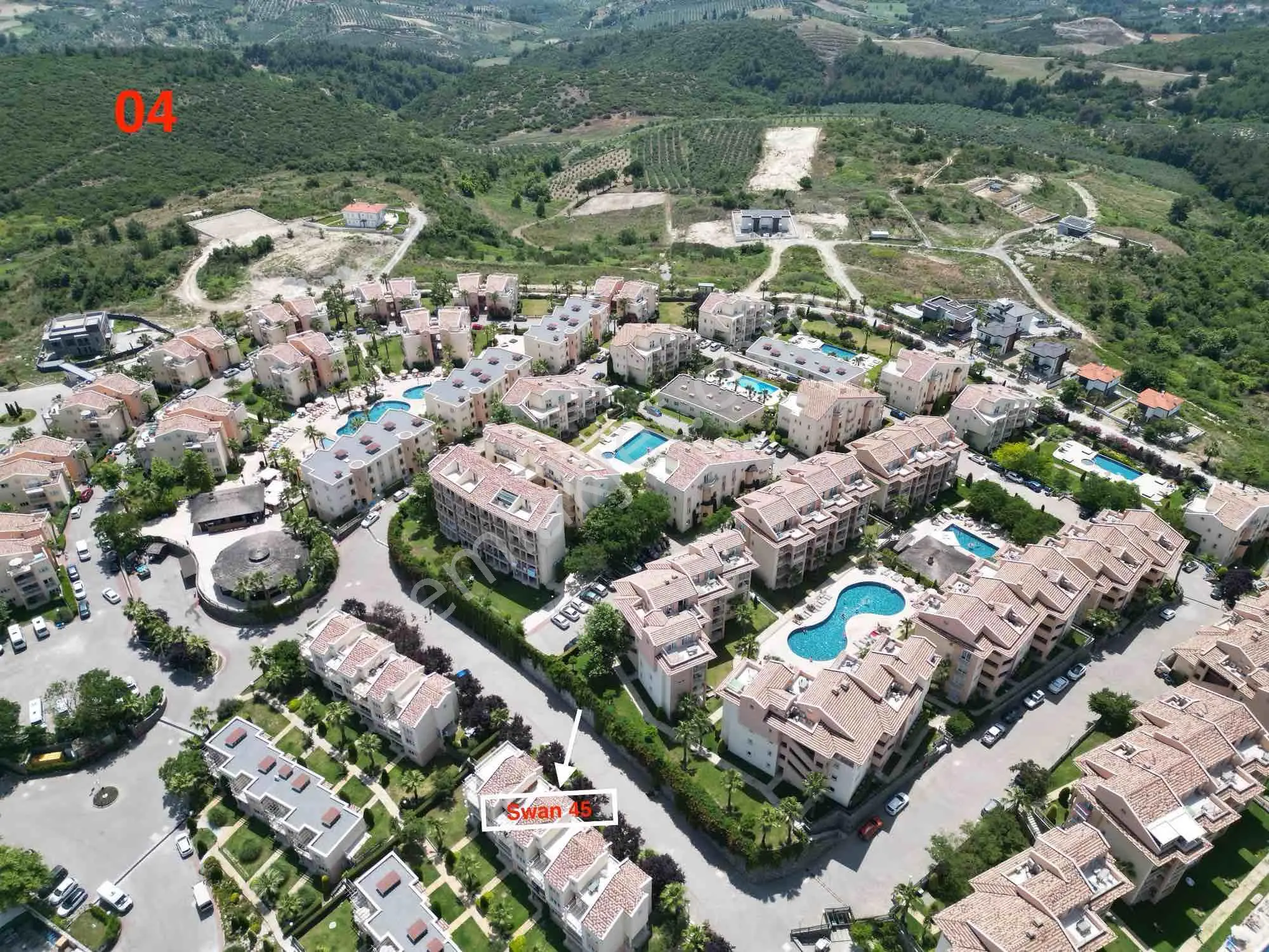 Tüm Olanaklarıyla Bir Tatil Köyü İçerisinde Satılık Eşyalı Dubleks Daire - Görsel 8