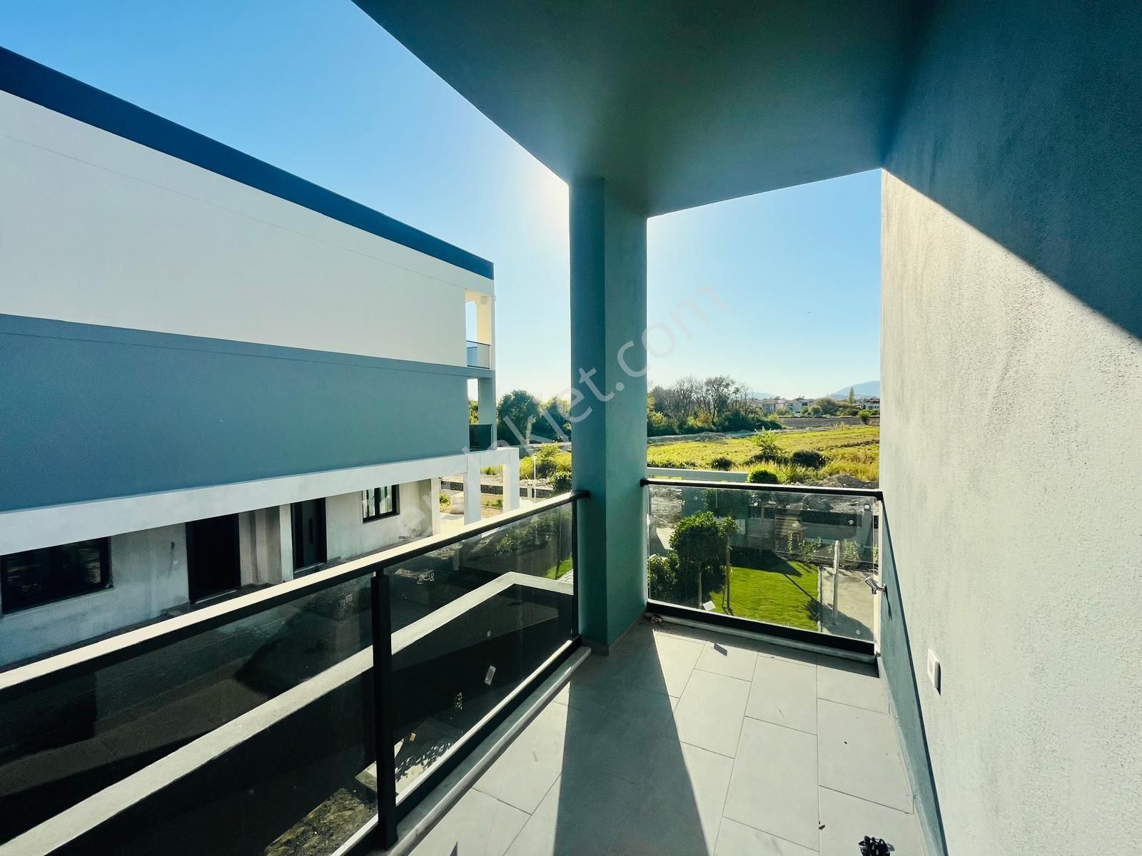 Emsalsiz Havuzlu Site İçerisinde 2+1 117 M2 İkiz Villa - Görsel 21