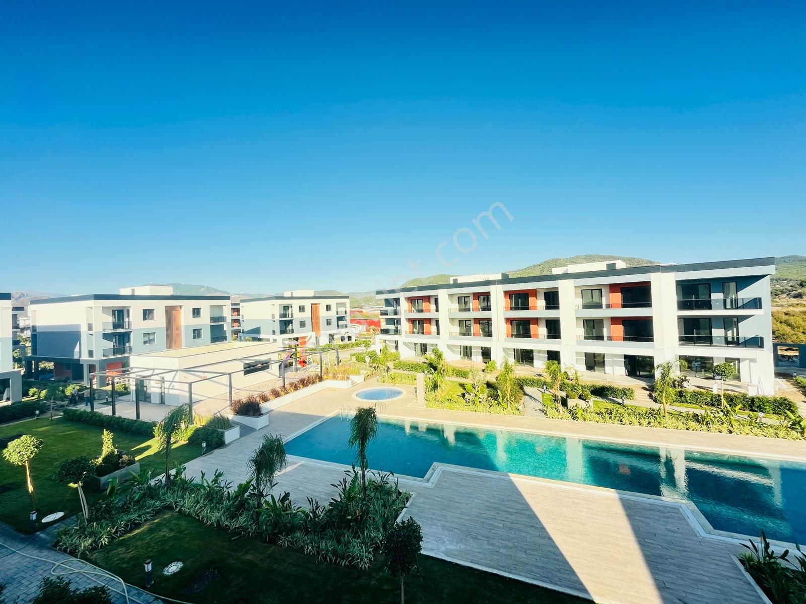 Emsalsiz Havuzlu Site İçerisinde 2+1 117 M2 İkiz Villa - Görsel 24
