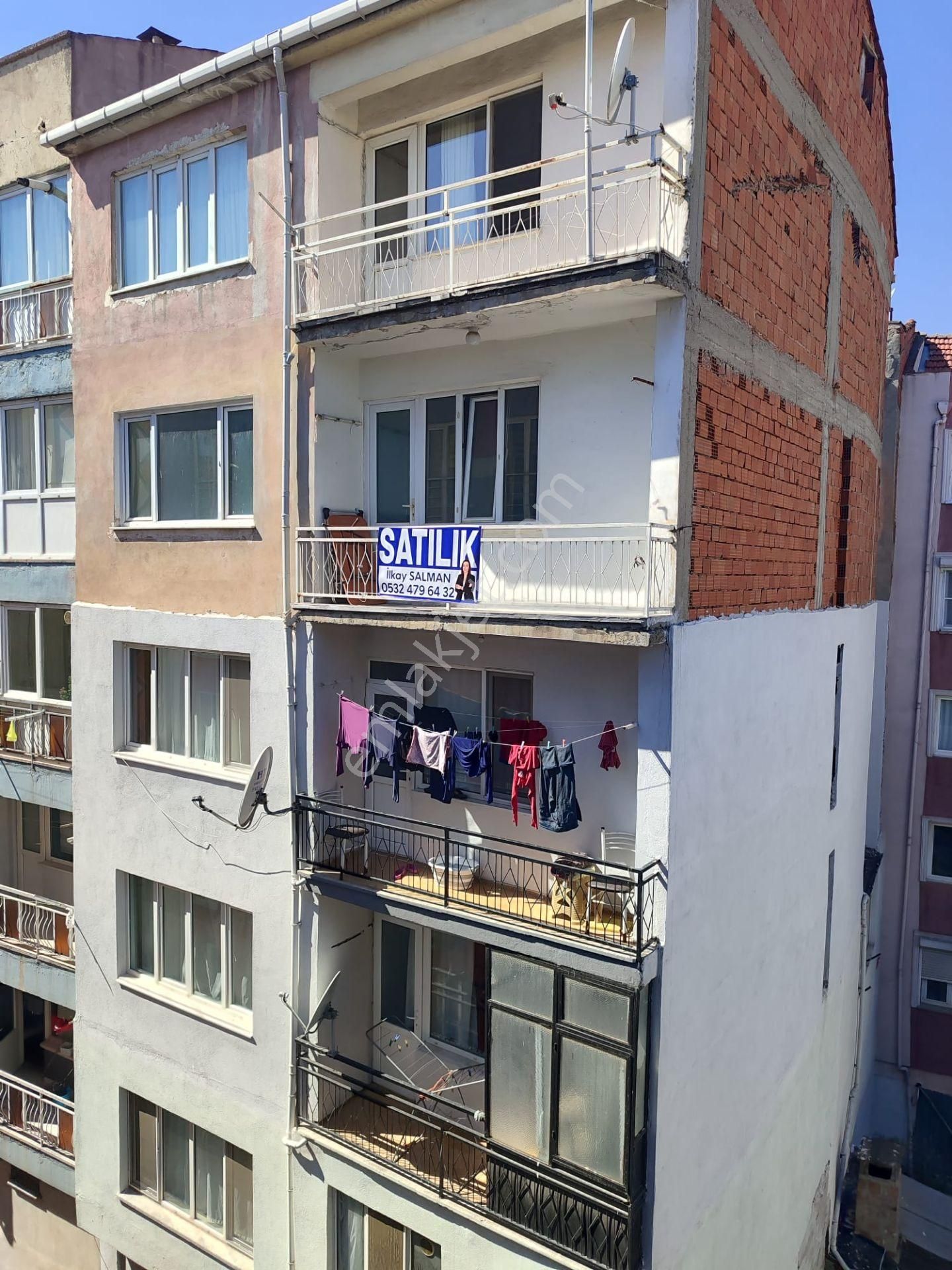 Balıkesir Altıeylül Mahallesi Harika Konumda 2+1 Satılık Daire - Görsel 4