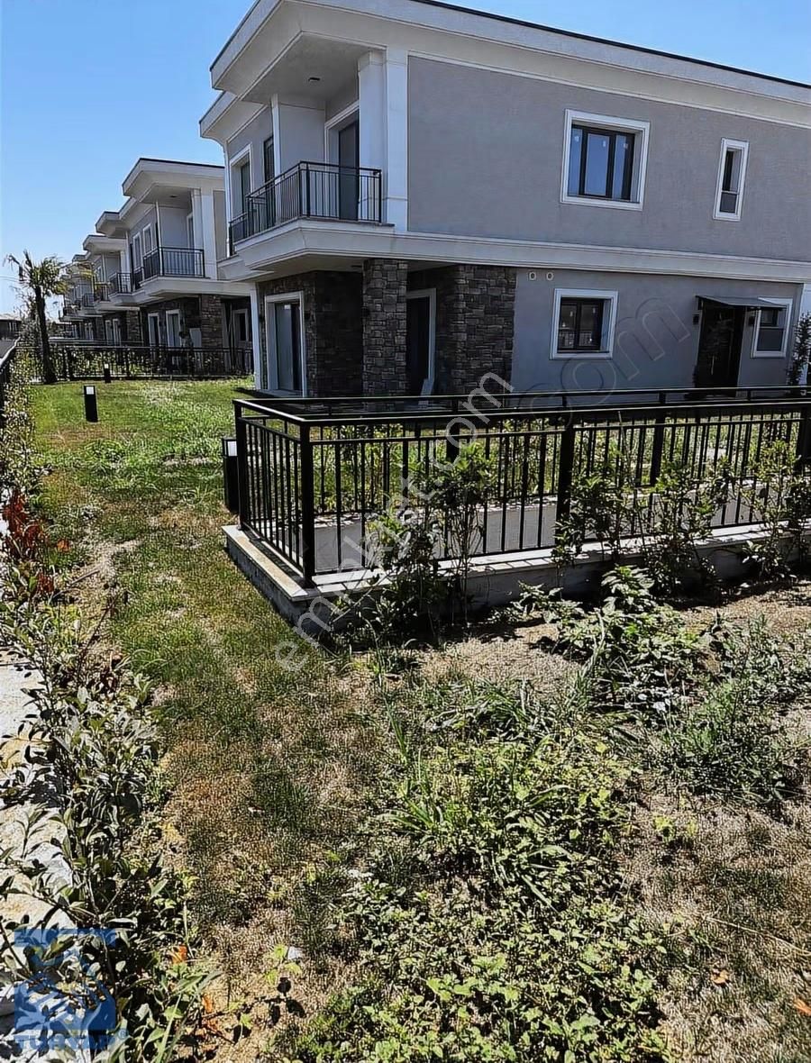 Bahçeşehir Alya Bahçe Tam Müstakil 380 M2 Bahçeli Satılık Villa - Görsel 6