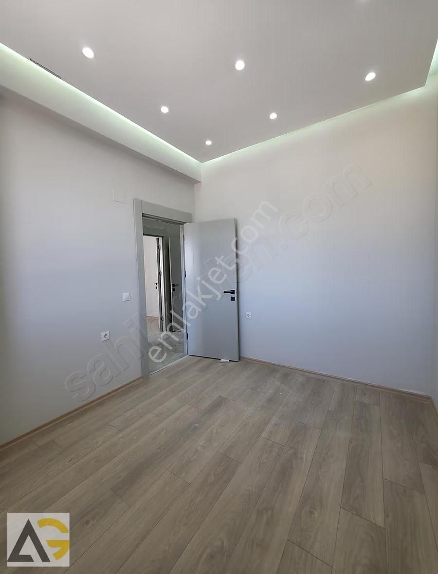 Auradan Mezitli Yeni Yolda Satılık 3+1 Daire - Görsel 22