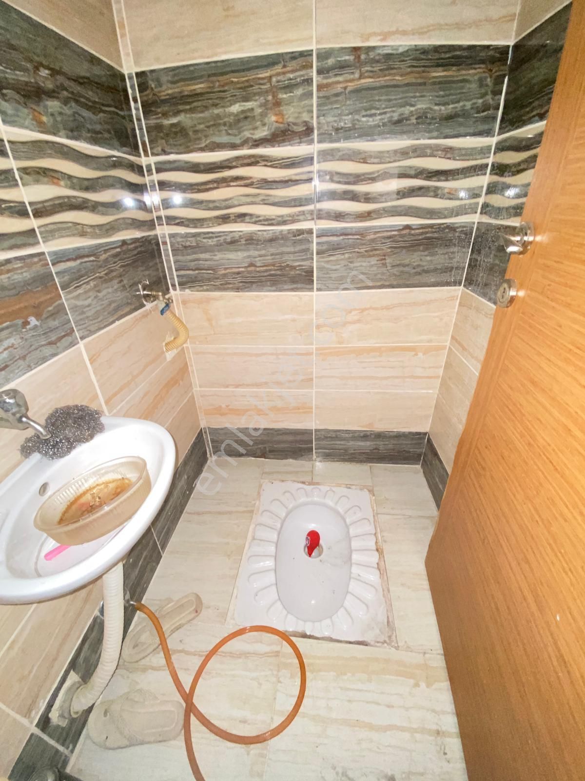 Esenyurt 3evler Mah Kiralık 2+1 90m2 Bahçeli Bahçe Katı - Görsel 15