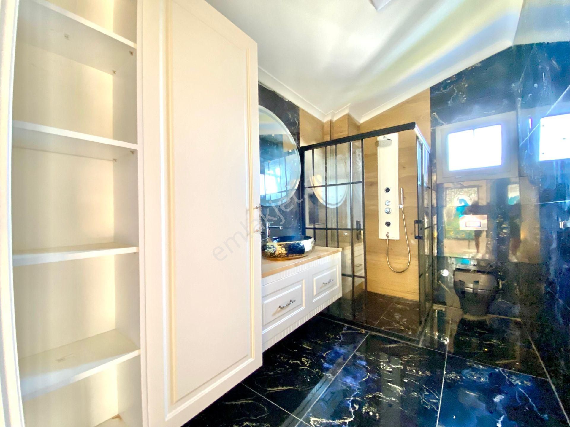 ▶▶akçay Körfez'den 650 M2 Arsa İçinde Denize 300 Metre 4+1 Müstakil Villa - Görsel 31