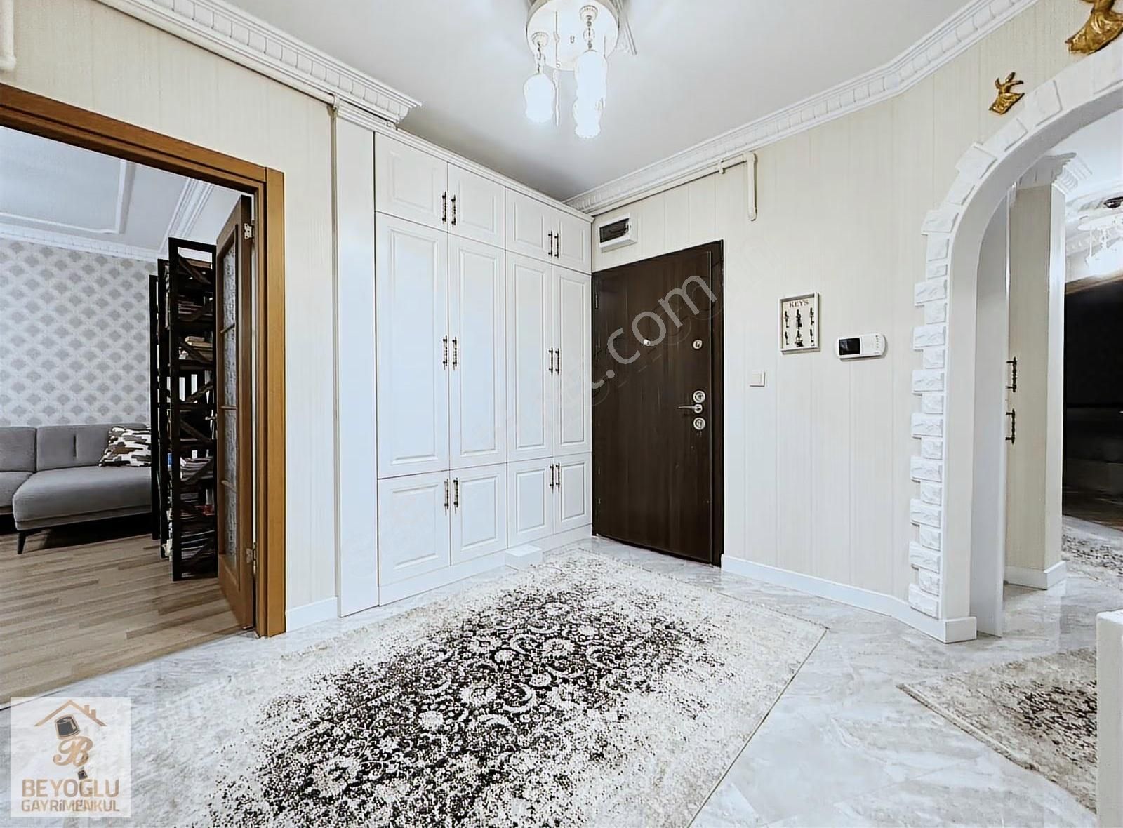 Beyoglu'ndan Full Yapılı Çift Banyolu Elit Sitede 3+1 Satılık - Görsel 15