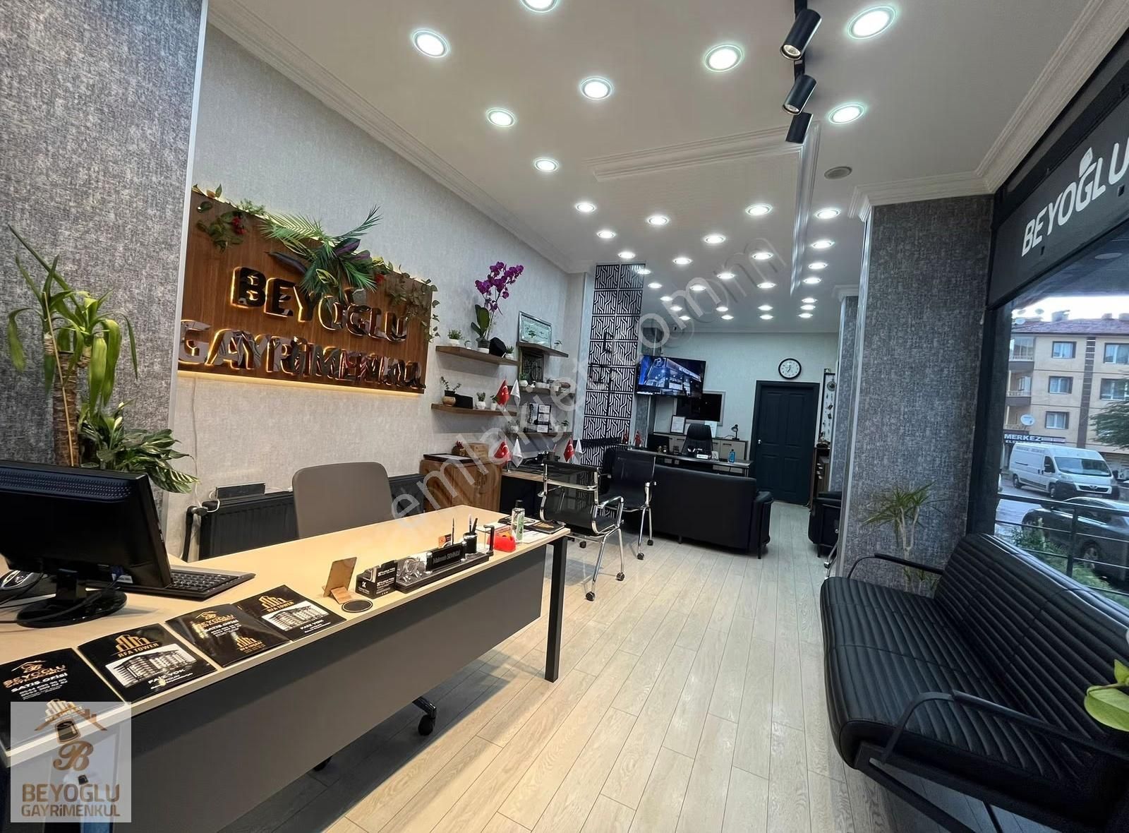 Beyoglu'ndan Full Yapılı Çift Banyolu Elit Sitede 3+1 Satılık - Görsel 7