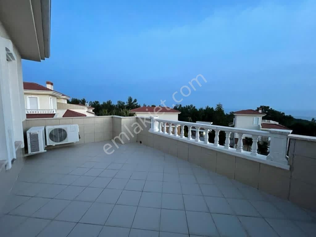 🌴 Alanya İncekum’da Doğa İçinde Muhteşem Manzaralı Lüks Tripleks Villa 🏡✨ - Görsel 31