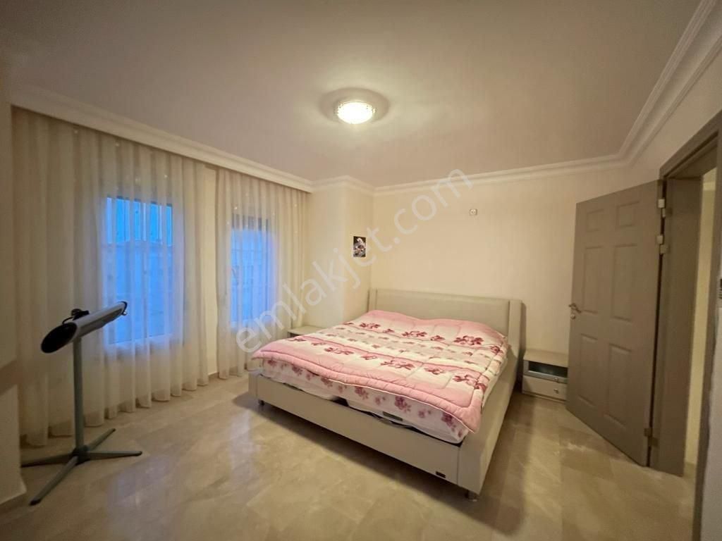 🌴 Alanya İncekum’da Doğa İçinde Muhteşem Manzaralı Lüks Tripleks Villa 🏡✨ - Görsel 6