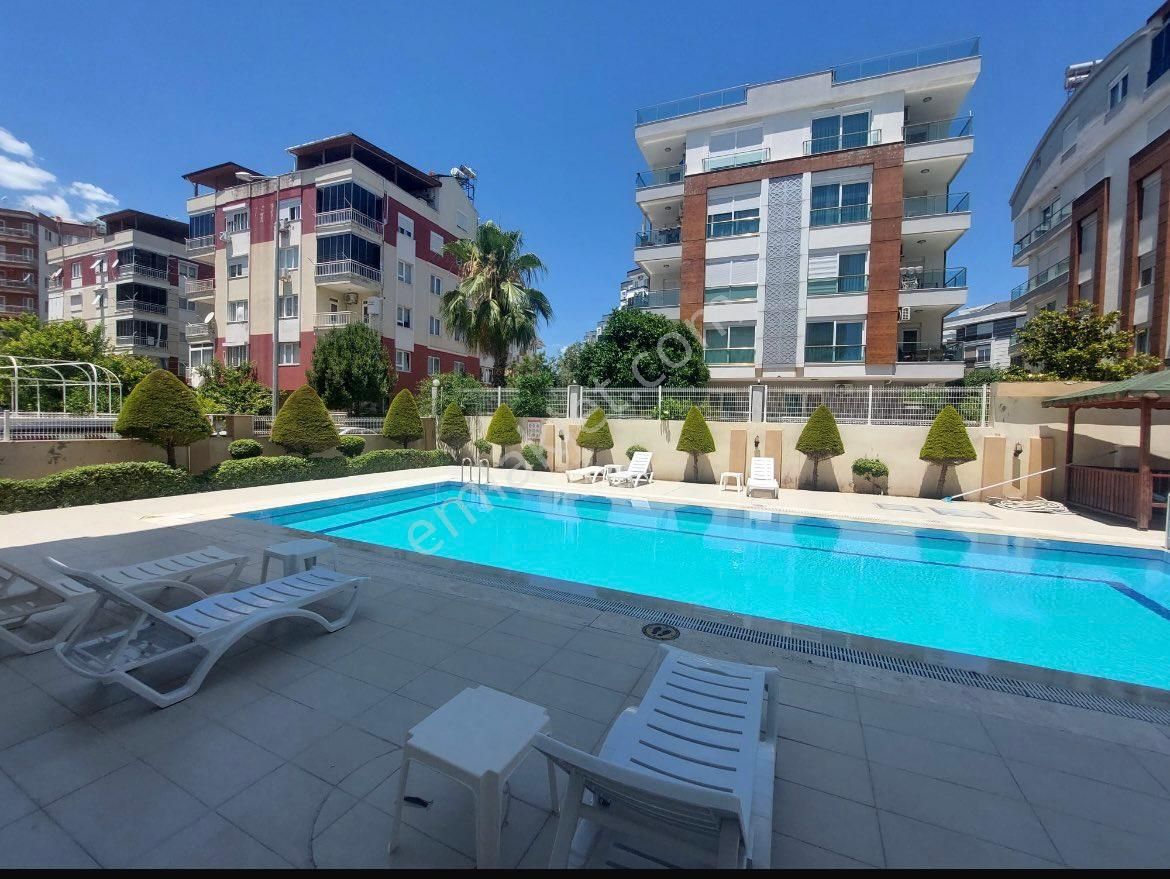 Antalya Konyaaltı Merkezi Konumda Yeni Bina Yeni Temiz Eşyalı 2+1 Kiralık Daire - Görsel 2