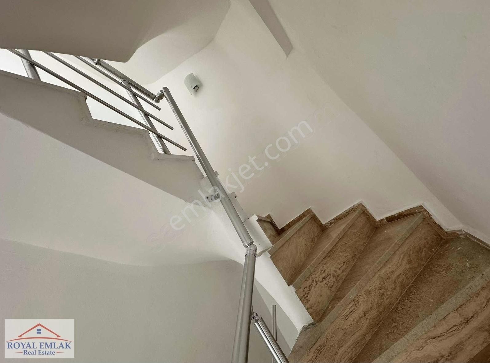 Bodrum Adabükü Gültan Sitesinde Sıfır Satılık 4+1 Ev - Görsel 13
