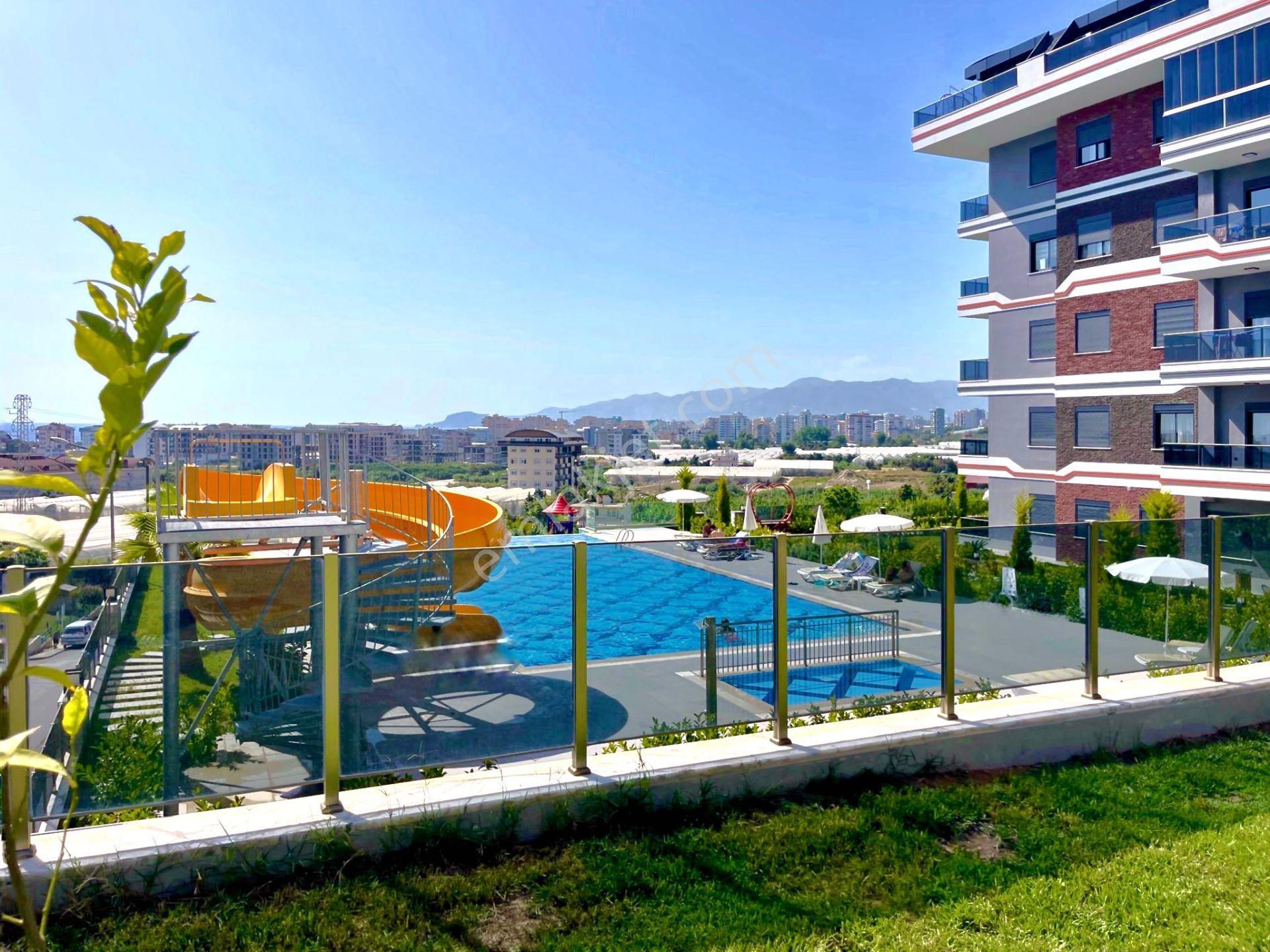 Alanya Kargıcak'ta Bahçeye Çıkışlı 1+1 Daire, Lüks Sitede - Görsel 32