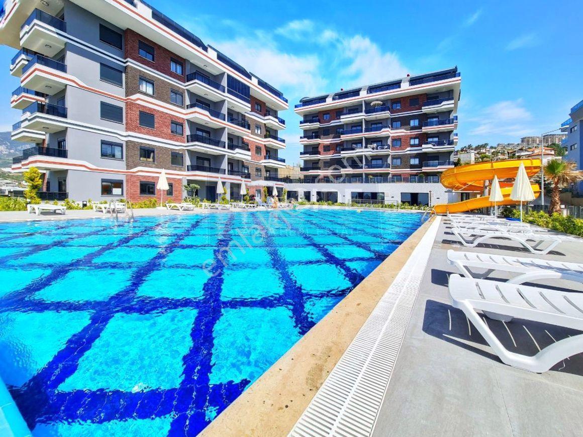 Alanya Kargıcak'ta Bahçeye Çıkışlı 1+1 Daire, Lüks Sitede