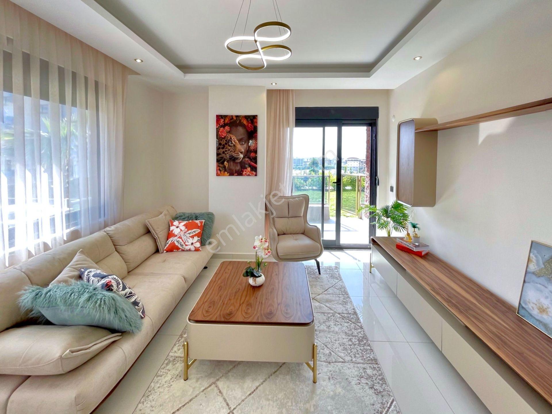 Alanya Kargıcak'ta Bahçeye Çıkışlı 1+1 Daire, Lüks Sitede - Görsel 3