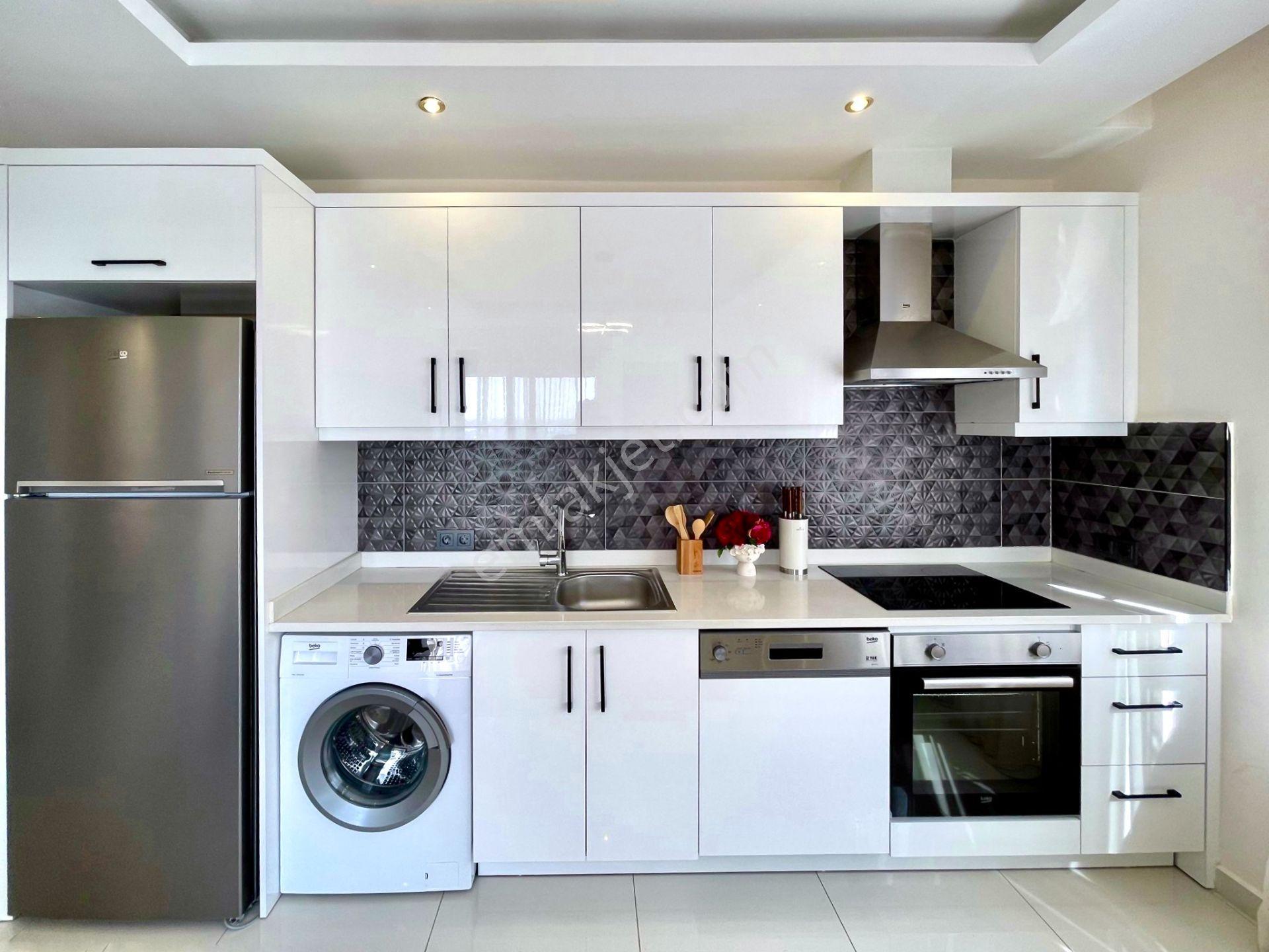 Alanya Kargıcak'ta Bahçeye Çıkışlı 1+1 Daire, Lüks Sitede - Görsel 6