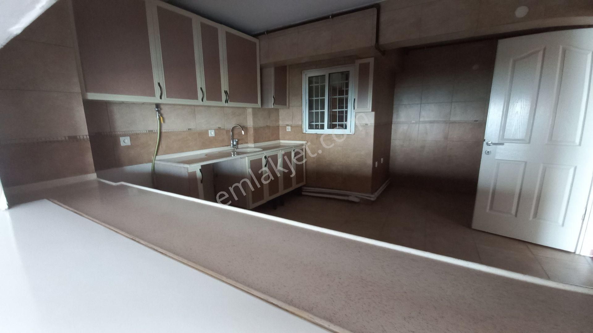 Mektupçu' Da 4+1 Deniz Manzaralı Kiralık Yalı Dairesi - Görsel 8