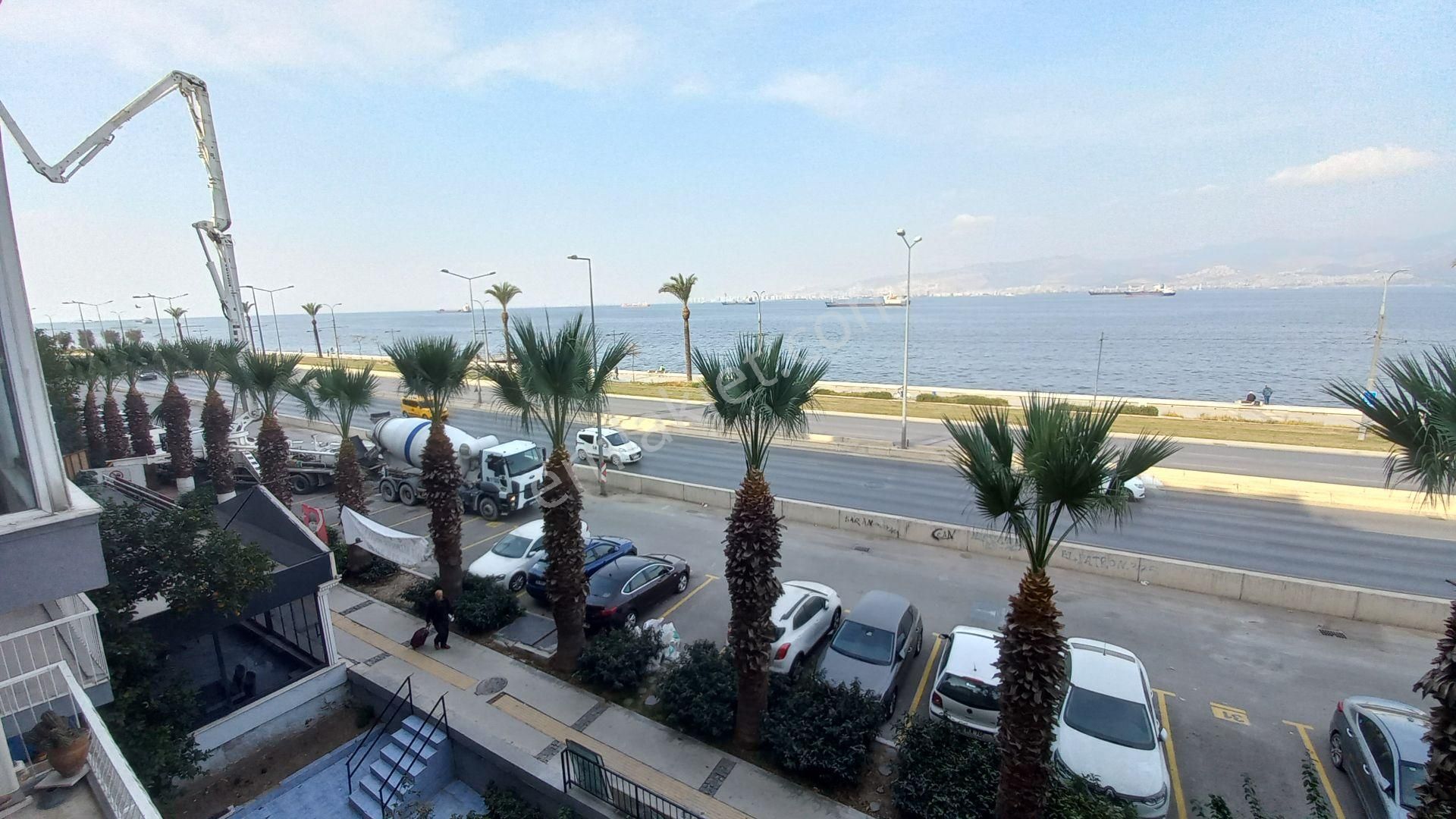 Mektupçu' Da 4+1 Deniz Manzaralı Kiralık Yalı Dairesi - Görsel 24