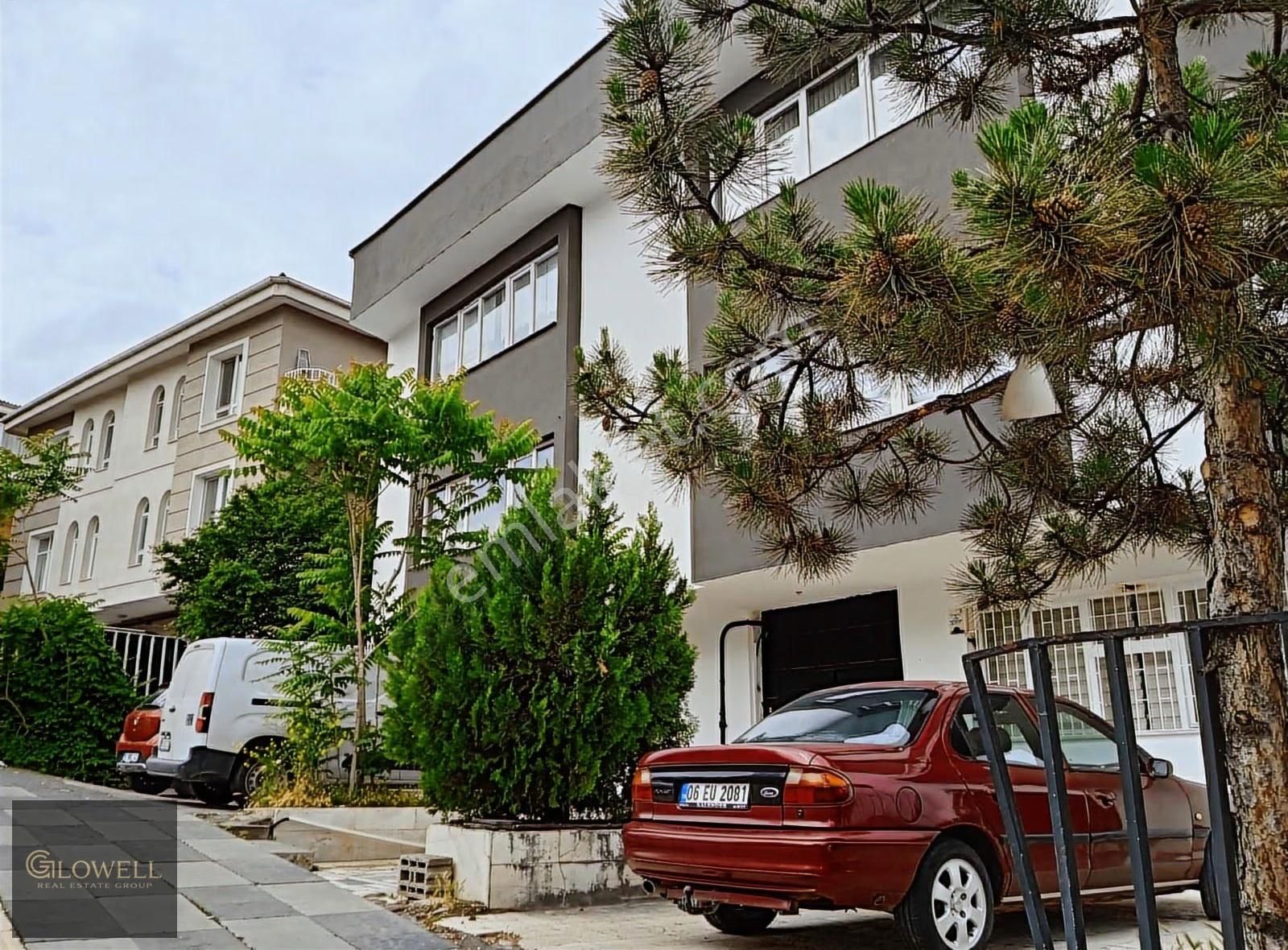 G.o.p. Koza'da Kiralık 3+1 Ofis